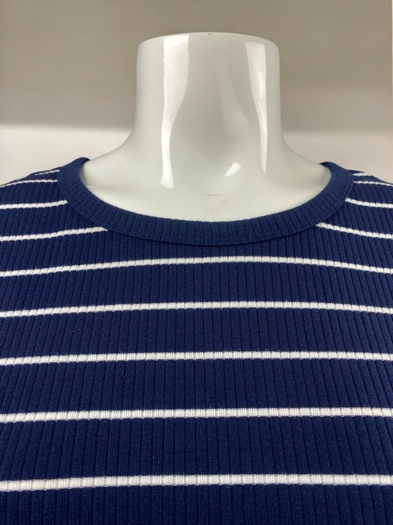 BLUSA MANGA CORTA, TEXTURA DE RAYAS EN AZUL Y BLANCO 